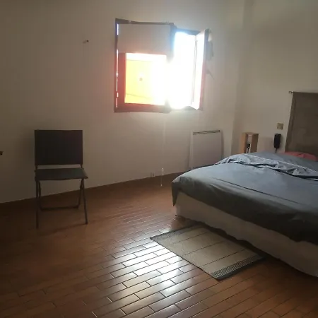 Le Xiii Appartement *